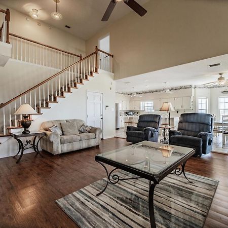 Relaxation - Large Bay Front Home Has Everything You Need For The Perfect Dauphin Island Family Holiday! Home Exterior foto
