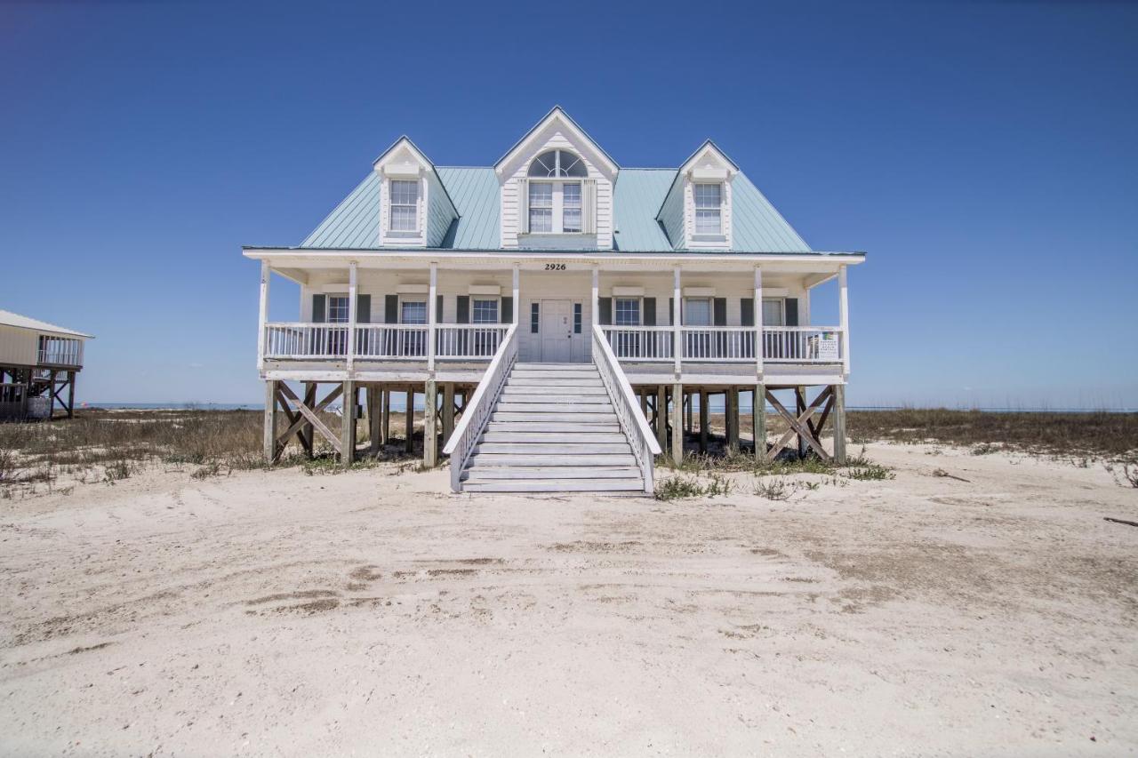 Relaxation - Large Bay Front Home Has Everything You Need For The Perfect Dauphin Island Family Holiday! Home Exterior foto