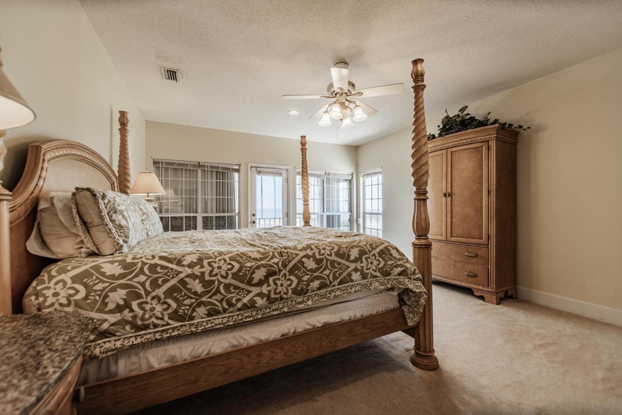 Relaxation - Large Bay Front Home Has Everything You Need For The Perfect Dauphin Island Family Holiday! Home Exterior foto