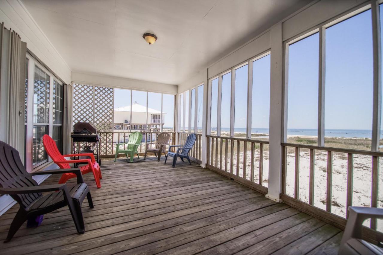 Relaxation - Large Bay Front Home Has Everything You Need For The Perfect Dauphin Island Family Holiday! Home Exterior foto